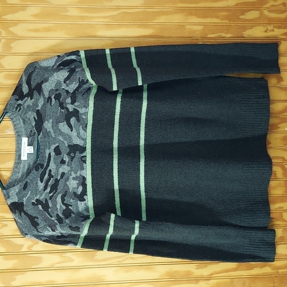 beachlunchlounge Sweater - Picture 2 of 6